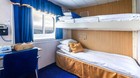 Twin cabin, bunk beds